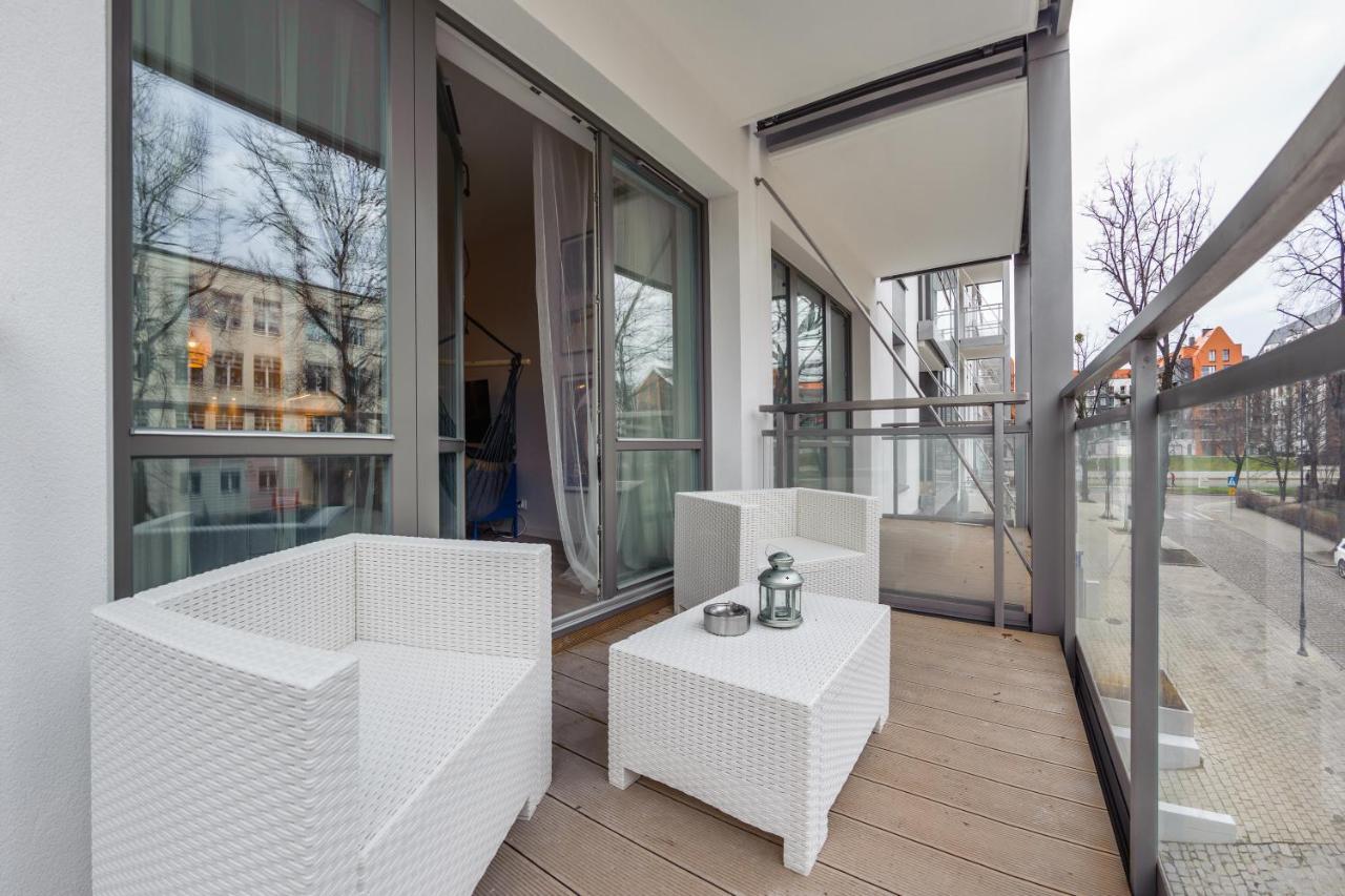 Apartamenty Sun & Snow Riverfront Gdansk Exterior photo