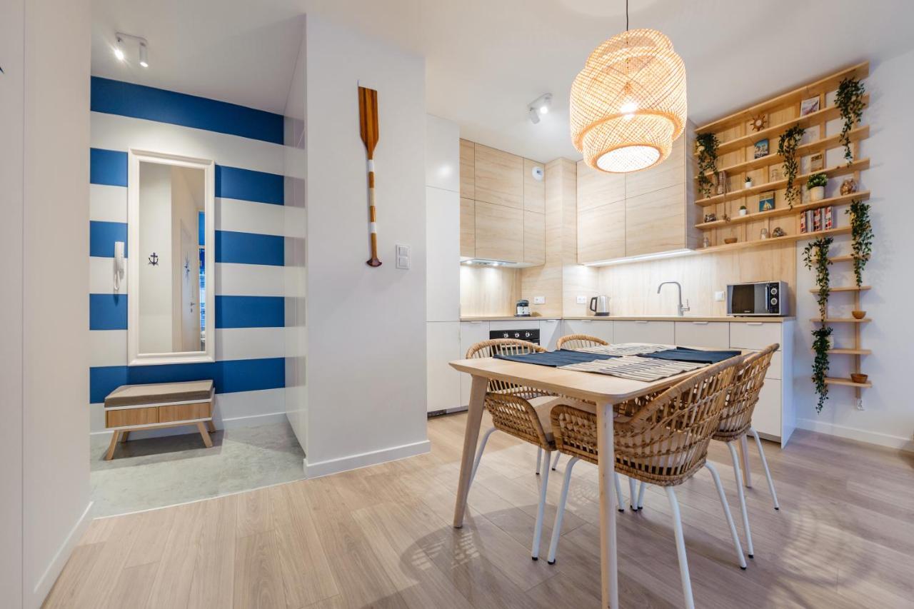 Apartamenty Sun & Snow Riverfront Gdansk Exterior photo
